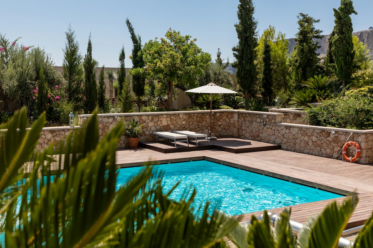 Sparkling pool water with aquatic balance testing reagents